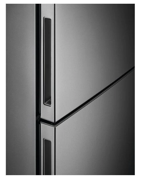 AEG RCB736E7MX frigorifero con congelatore Libera installazione 367 L E Acciaio inossidabile