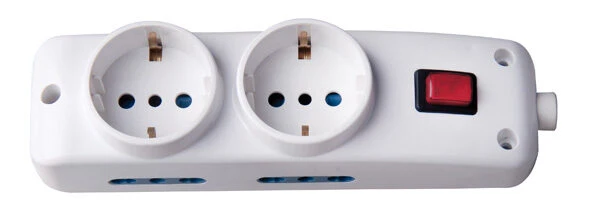 nuovaVideosuono 30/26 prolunghe e multiple 1,5 m 6 presa(e) AC Interno Bianco