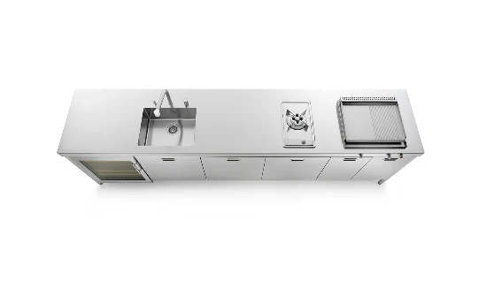 Ⓜ️🔵🔵🔵 Alpes OUT330/1 - LIBERI IN CUCINA, Elemento Outdoor, lavaggio/cottura outdoor, acciaio inox, larg. 330cm, prof. 65cm, alt. 90/95cm, piastra, piano cott. 30cm con bruciatore, anta 60cm, 2 frigoriferi 60cm caduno, 2 bombole gas