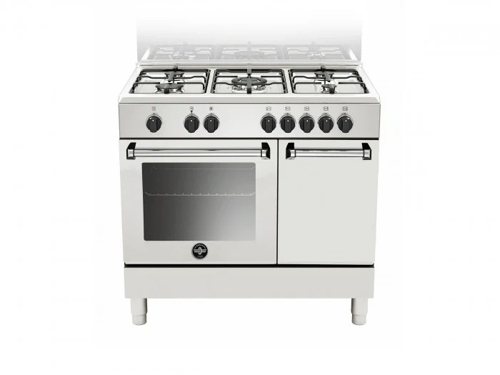 Ⓜ️🔵🔵🔵 LA GERMANIA AMN9P5EBV/24 - Cucina, Piano di Lavoro in Acciaio Inox, Bianca, Serie Americana, 5 Fuochi Gas, Forno Elettrico Multifunzione, Vano Stipetto, 90x60 cm, Nuova classe A